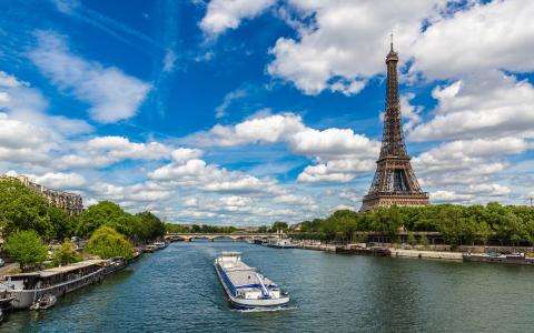 Explorez Paris cet Été : Sport et Croisières autour de l'Île Saint-Denis