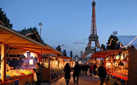 Foodie delights and a festive ambiance at the Champs de Mars Christmas Village