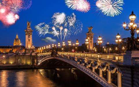 Paris Scintille pour les Fêtes