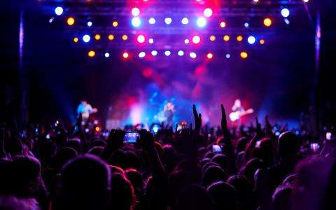 Séjournez au cœur du 7ᵉ arrondissement pour vivre l'événement… et profitez des grands concerts de la rentrée