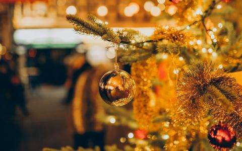La féerie et l’élégance du marché de Noël de Saint-Germain-des-Prés