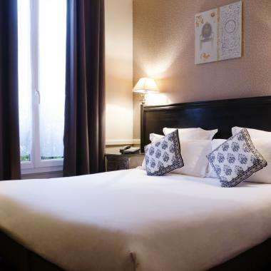 Hôtel La Motte Picquet - Room